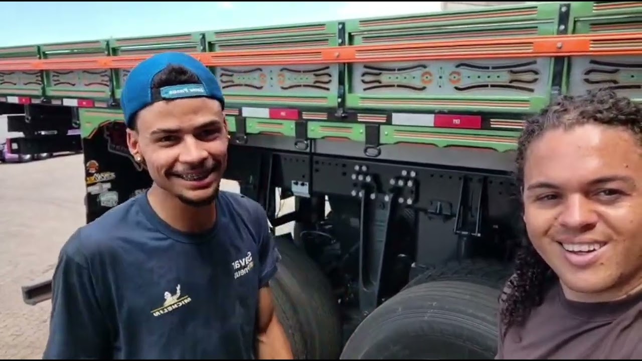 UM BARULHO FAZ MESMO.