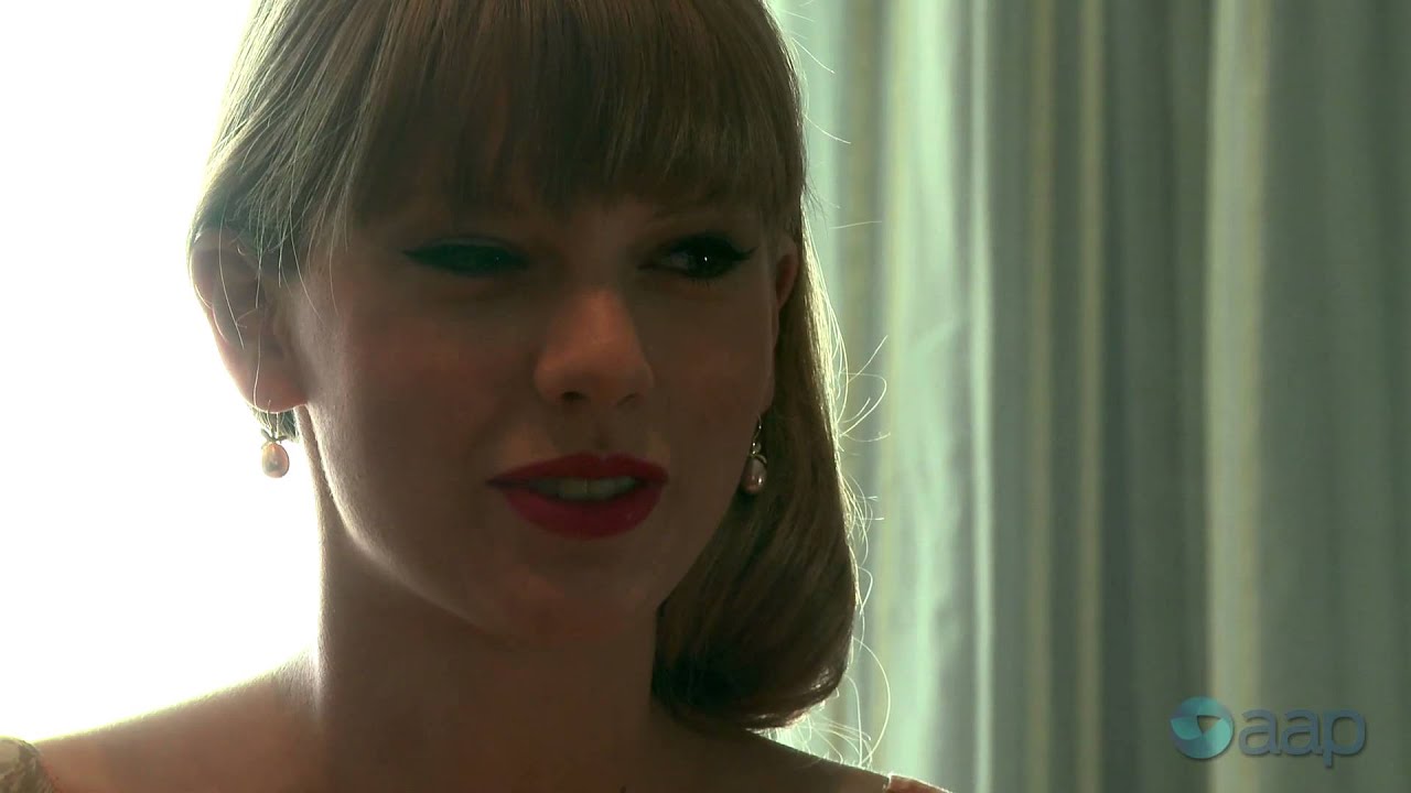 November 26, 2012. Taylor Swift Interview. - YouTube