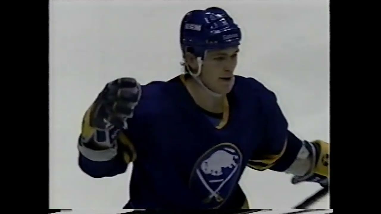 Brad May 2nd Goal - Sabres vs. Mighty Ducks, 3/9/94 (First Sabres Game in Anaheim)