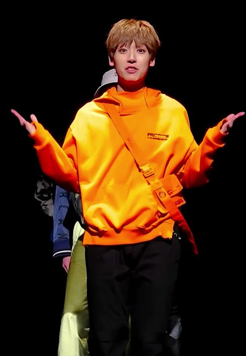 INSEONG(SF9) 'MAMMA MIA' Relay Dance 180304