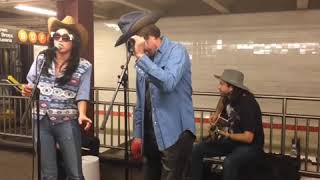 Miley Cyrus&Jimmy Fallon- Jolene Cover