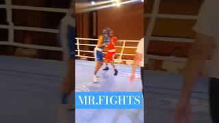 Left Hook  boxingboxeoboxepowerpunchfightfightingfighterfade combatsportssports