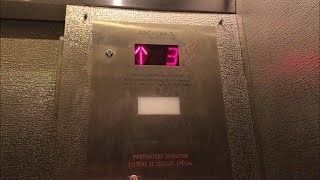 Unknown Brand Traction Elevator at the 200 Queens Quay West Parking Garage Toronto, ON