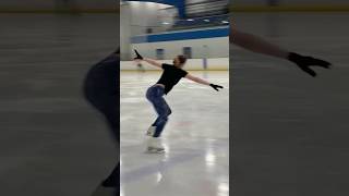 rough start but still pulled it off in the end!!! #iceskater #iceskate #skating #iceskating