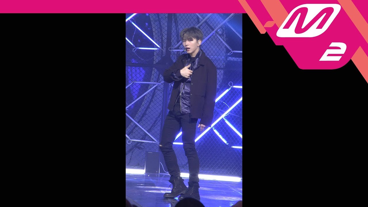 [MPD직캠] 몬스타엑스 기현 직캠 'DRAMARAMA' (MONSTA X KIHYUN FanCam) | @MCOUNTDOWN_2017.11.9