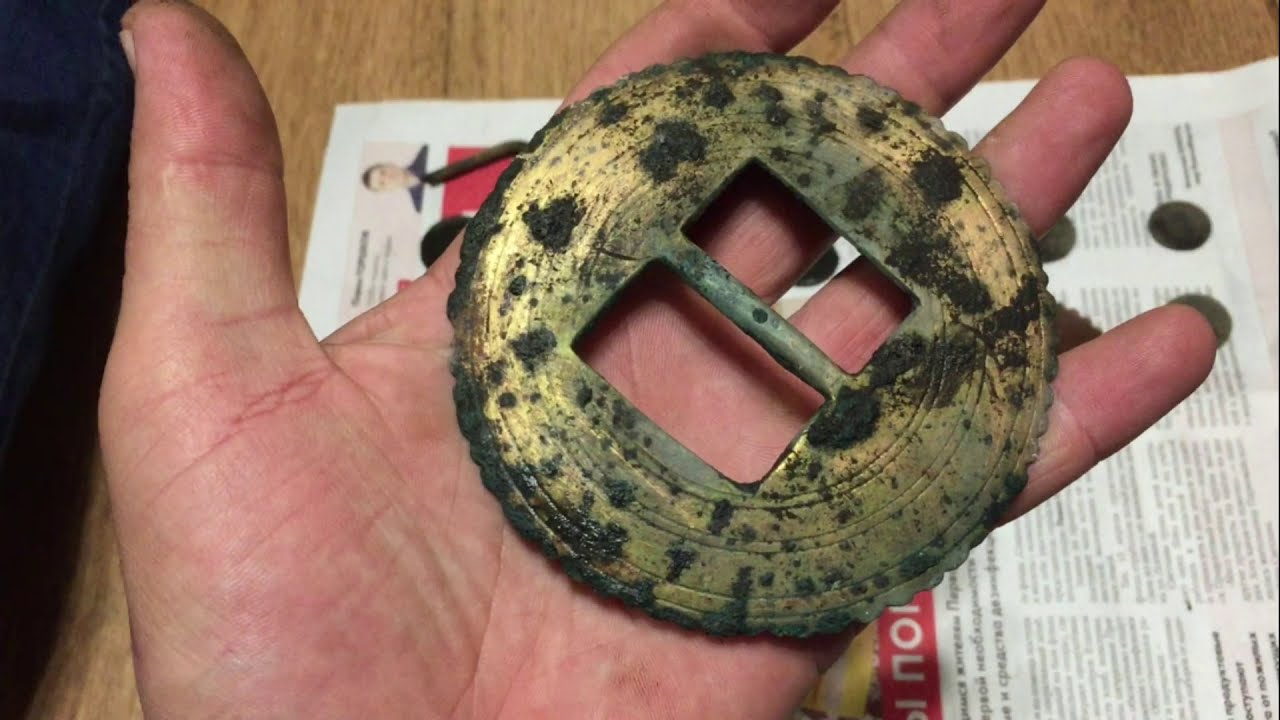 металлоискатель и немного удачи вот и весь залог успеха