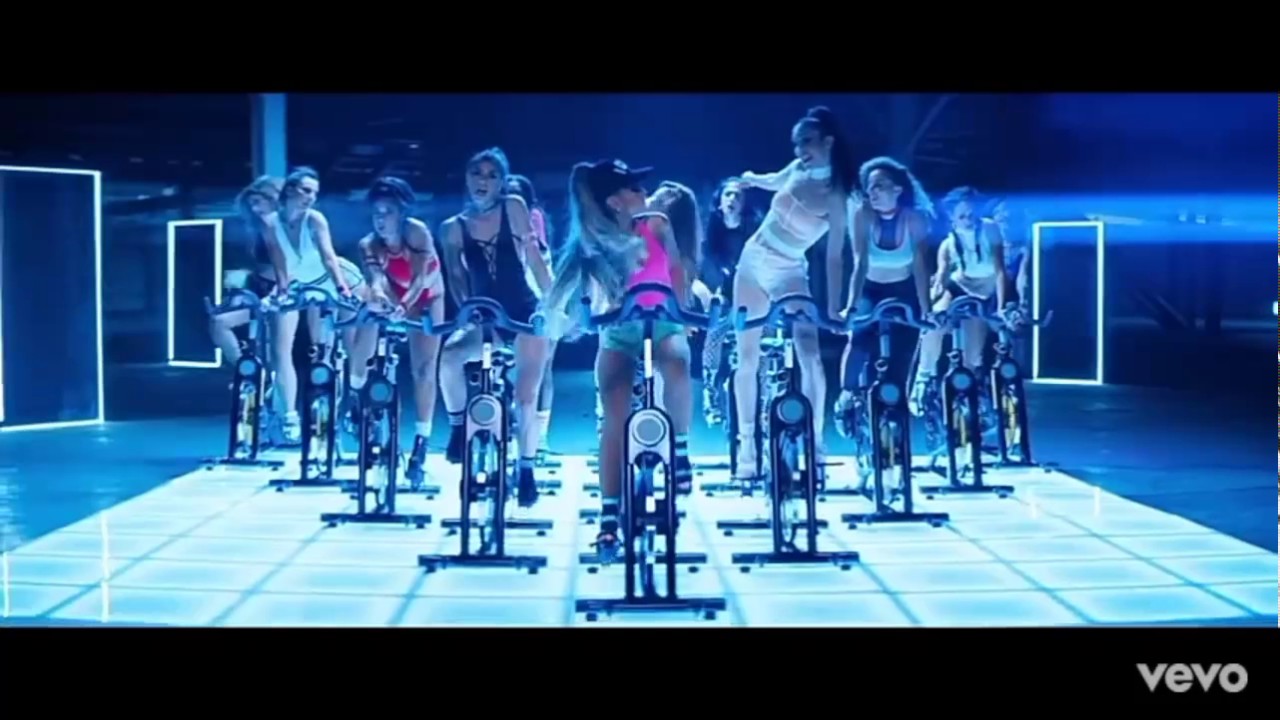 Side to Side||Ariana Grande(Vevo) - YouTube