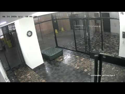 CCTV captures M7.5 Earthquake shaking a building in Caracas, Venezuela