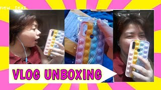 VLOG 06 UNBOXING MY NEW POP IT PHONE CASE FOR OPPO A31 / Mrahc Channel screenshot 3