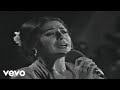 Isabel Pantoja - Un Rojo, Rojo Clavel ((Actuación RTVE))