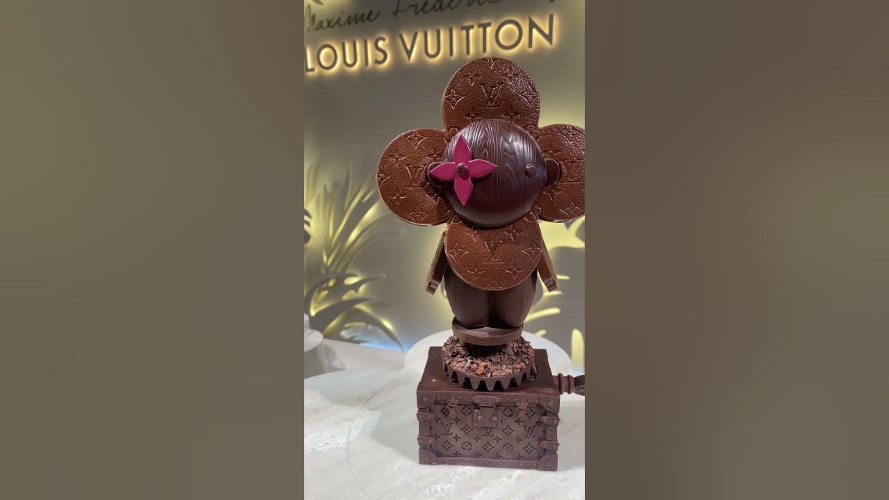 Louis Vuitton cafe now open in Paris 