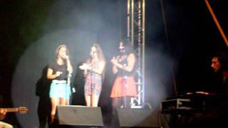 La Húngara con su Laury y sus niñas de los coros(Rocío La luverita y Carmen)09/09/2011- Móstoles