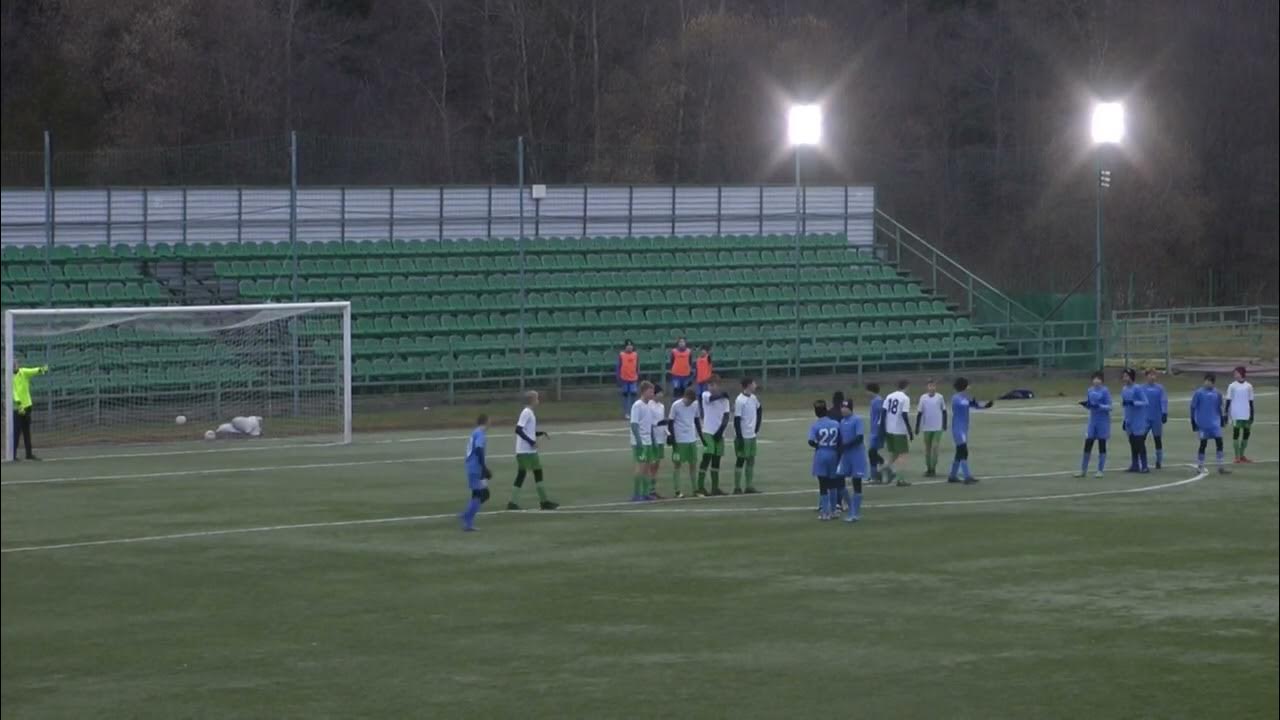 Красногвардеец футбольный клуб. Фк буревестник екатеринбург. Строгино 2009 трудовые резервы виде. Буревестник 2009. Футбольная команда буревестник москва.