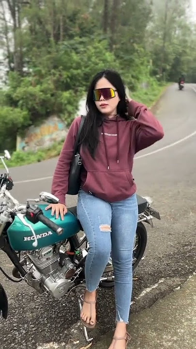 Story wa cewek naik cb modifikasi