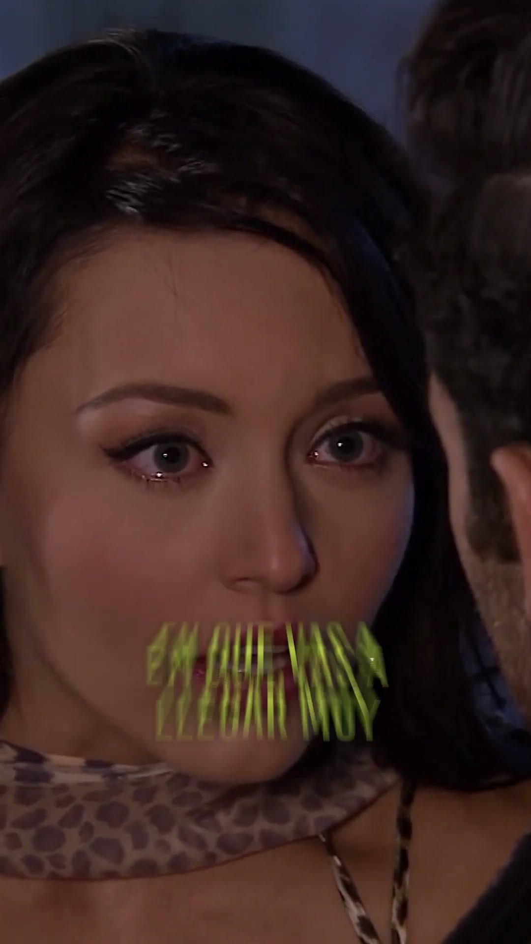 Mariano al fin le da el anillo de compromiso a Teresa ?? #teresa #tlnovelas