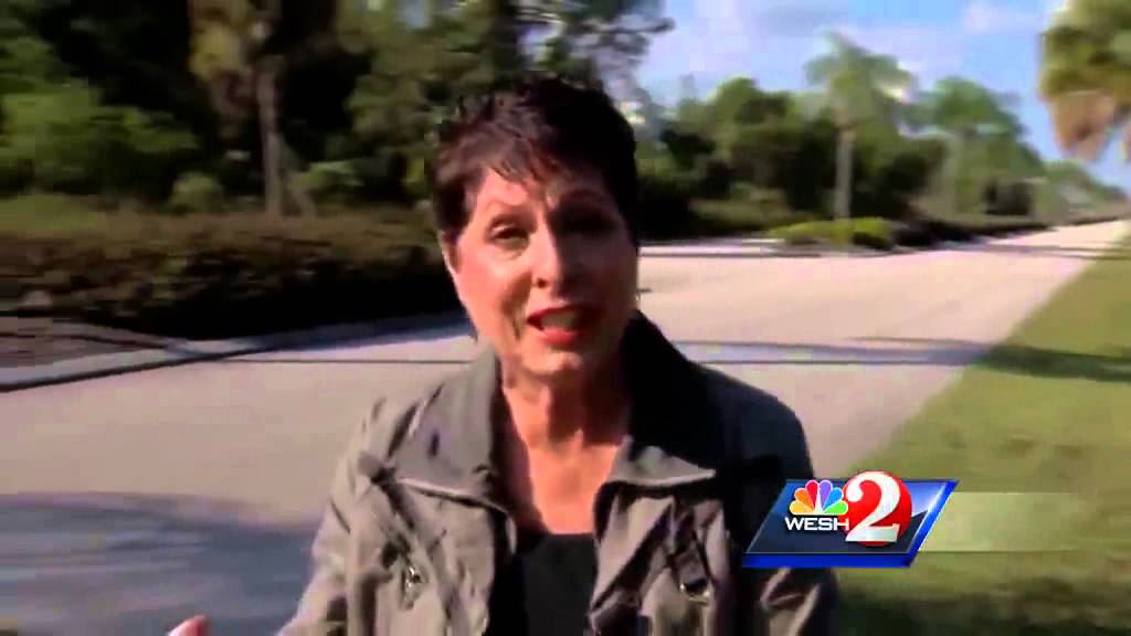 Man wanted for exposing himself to teen - YouTube