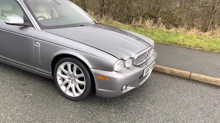 Jaguar XJ 2.7 V6 turbo acceleration