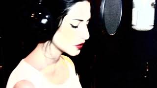 Behind The Music With The Veronicas