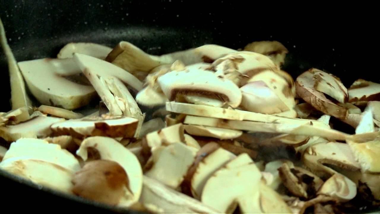 07   BIFE COM COGUMELOS