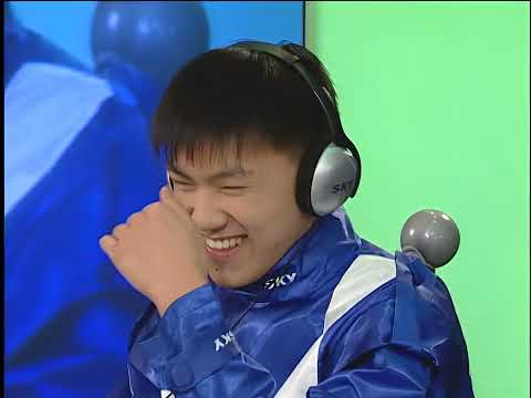 AI 업스케일 | [2001.11.30] 2001 SKY배 온게임넷 스타리그 8강 A조 1경기 (인큐버스) 김정민(Terran) vs <strong>박정석</strong>(Protoss)