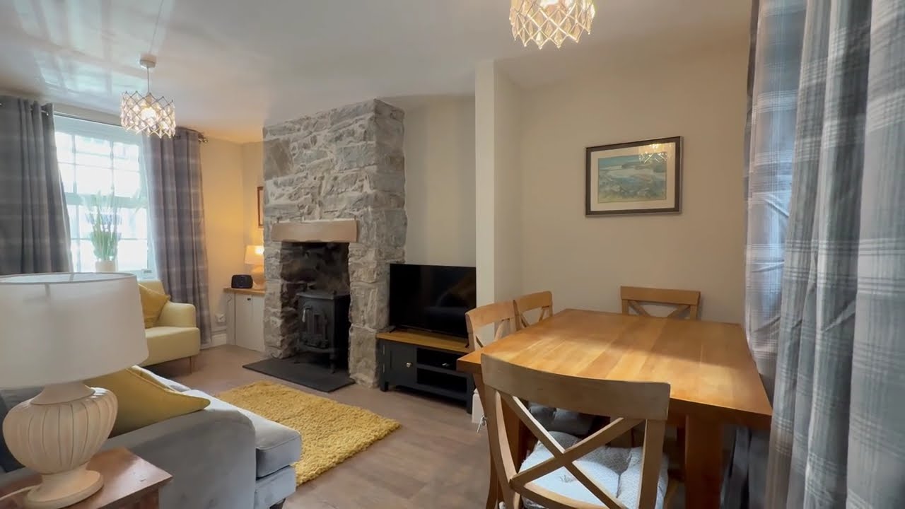 Watkin Street, Conwy, LL32