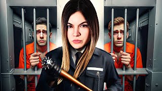 EN ESTA CÁRCEL MANDO YO 😡 | Prison Simulator