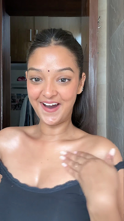 *Celebrities* wala *BODY GLOW* in a Perfume! Body shimmer 😱😍 #body #glowingskin