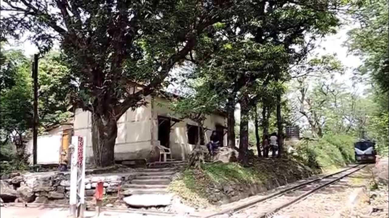 Toy Train Pathankot to Jogindernagar YouTube