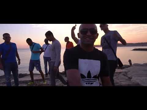 La Famax & Vrax, Ak - Ils Parlent De Nous