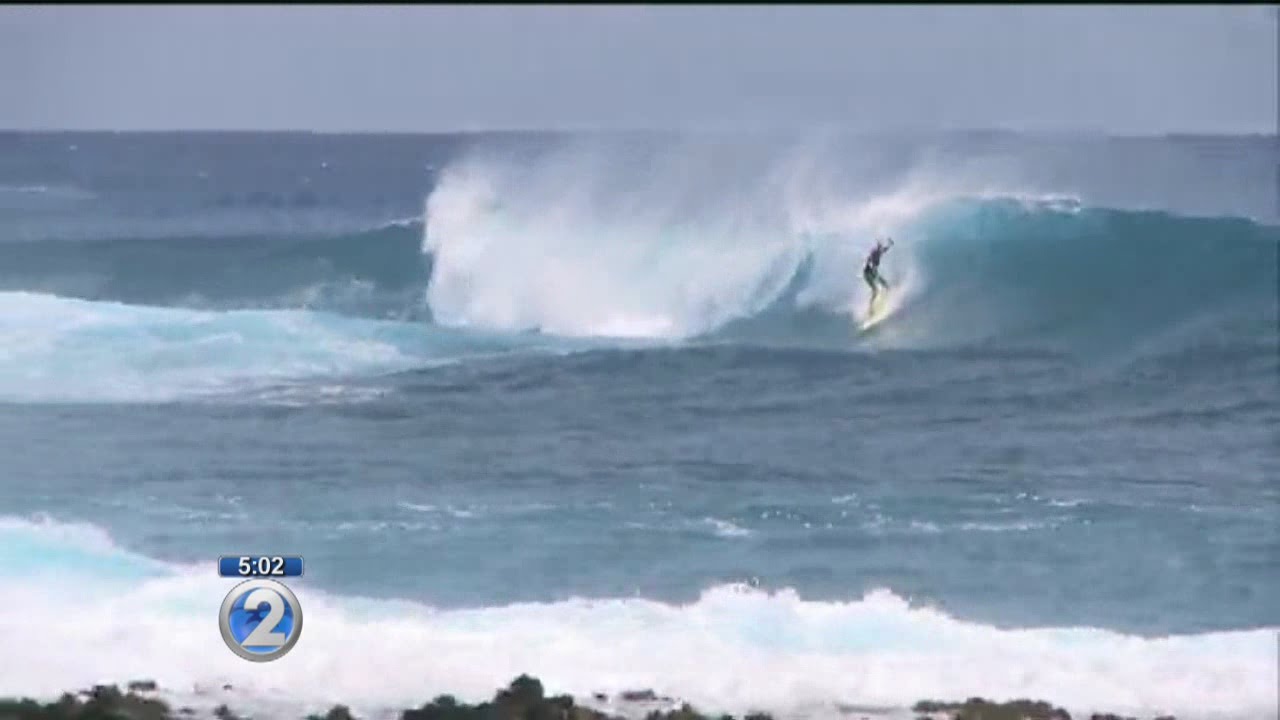High surf reaches Hawaii Island as officials keep close eye on Ignacio YouTube