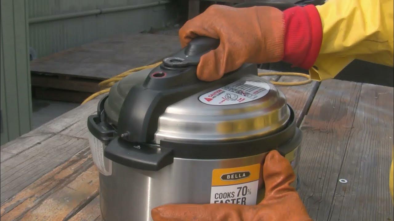 Bella Pressure Cooker Explosion Test Video Burned by a Bella Pressure