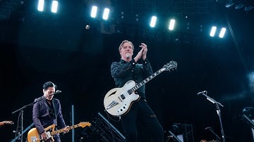 Queens Of The Stone Age - Make It Wit Chu (Open