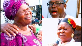 My Brother Is So Nice: Dejo Tunfulu’s Sister, Madam Saja In Tears Talking About Him At His Burial screenshot 5