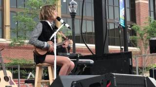 Grace Vanderwaal slays Twenty One Pilots live in concert (We Don't Believe What's On TV)