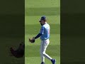 Pete Crow-Armstrong gets a standing ovation from the Wrigley faithful after going 30/30! 👏