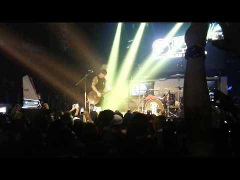 Distorsi Tiga Dekade Superman is Dead _ Memories of Rose