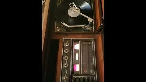 Vintage 1960s Mid-Century Modern Sears Silvertone Record Player Changer Stereo Console (2)