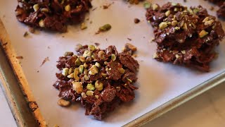 How To Make No-Bake 3-Ingredient Cornflake Clusters