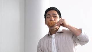 柳楽優弥、チキン片手に豪快リアクション！料理ブーム告白「スーパーに行くのも楽しい」