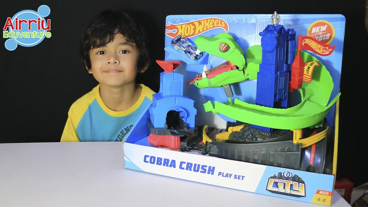 hot wheels cobra crush playset