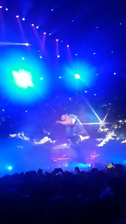 Tiziano Ferro in tour☆ il Mestiere della Vita (Non me lo so spiegare)