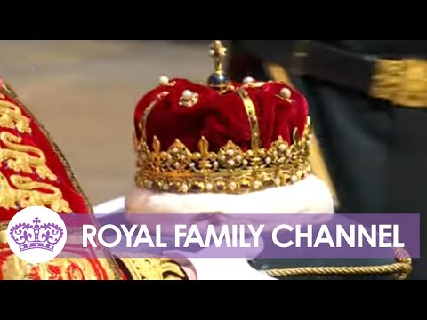 Scottish Crown Jewels arrive at St Giles’s Cathedral