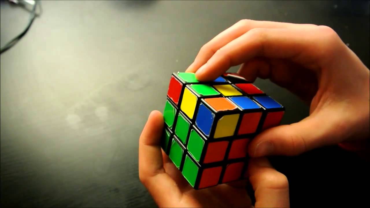 How to solve a rubik's cube in less than 1 min YouTube
