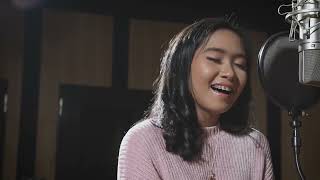 Download Lagu Deborah Hanna - Takkan Berpaling DariMu nada pria Karaoke D♭ major MP3