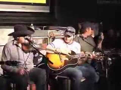 Reckless Kelly - Mirage - YouTube