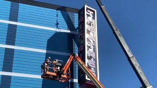 Kirkorian Premiere Theatre Installs Sign On Broadway