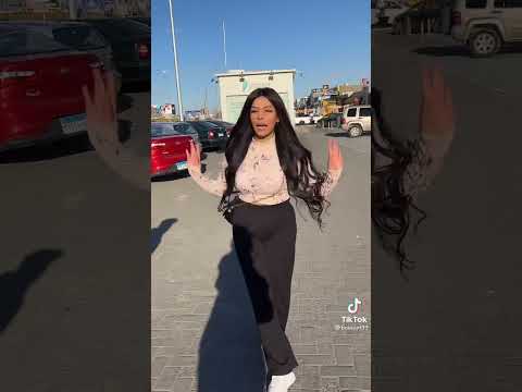 يا انا يا مفيش تامر حسني
