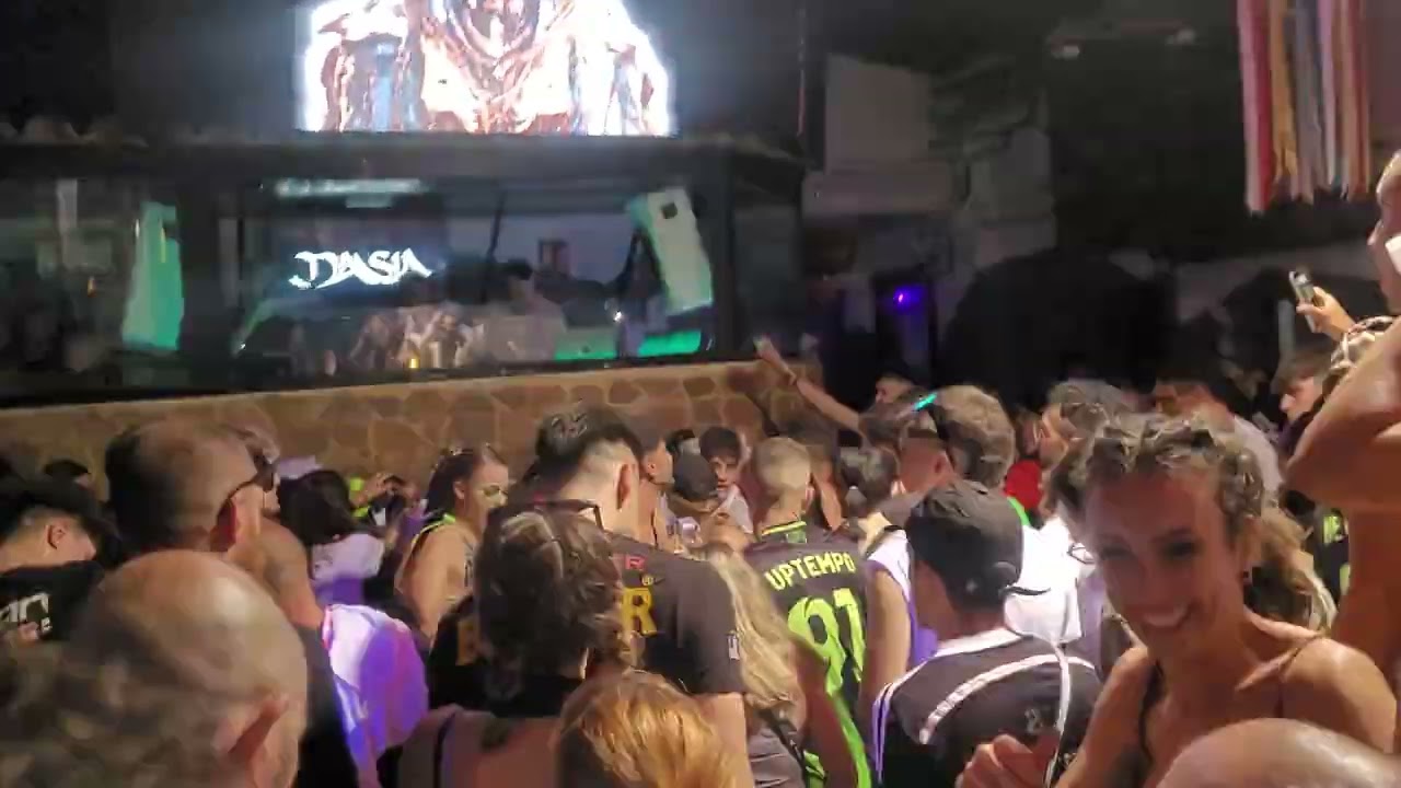 Dr Evil@33 Aniversario Masia