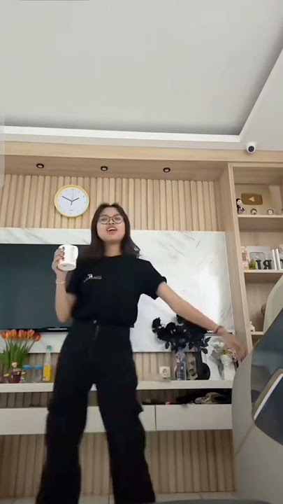 kelakuan random kak ayus #like #share #subscribe #tiktok #cctv ayus