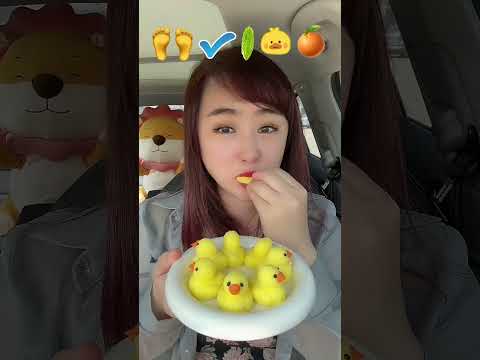 Eat emoticons,eat you bite by bite,the co-pilot eats snacks#food#shortvideo#Eatemoticons